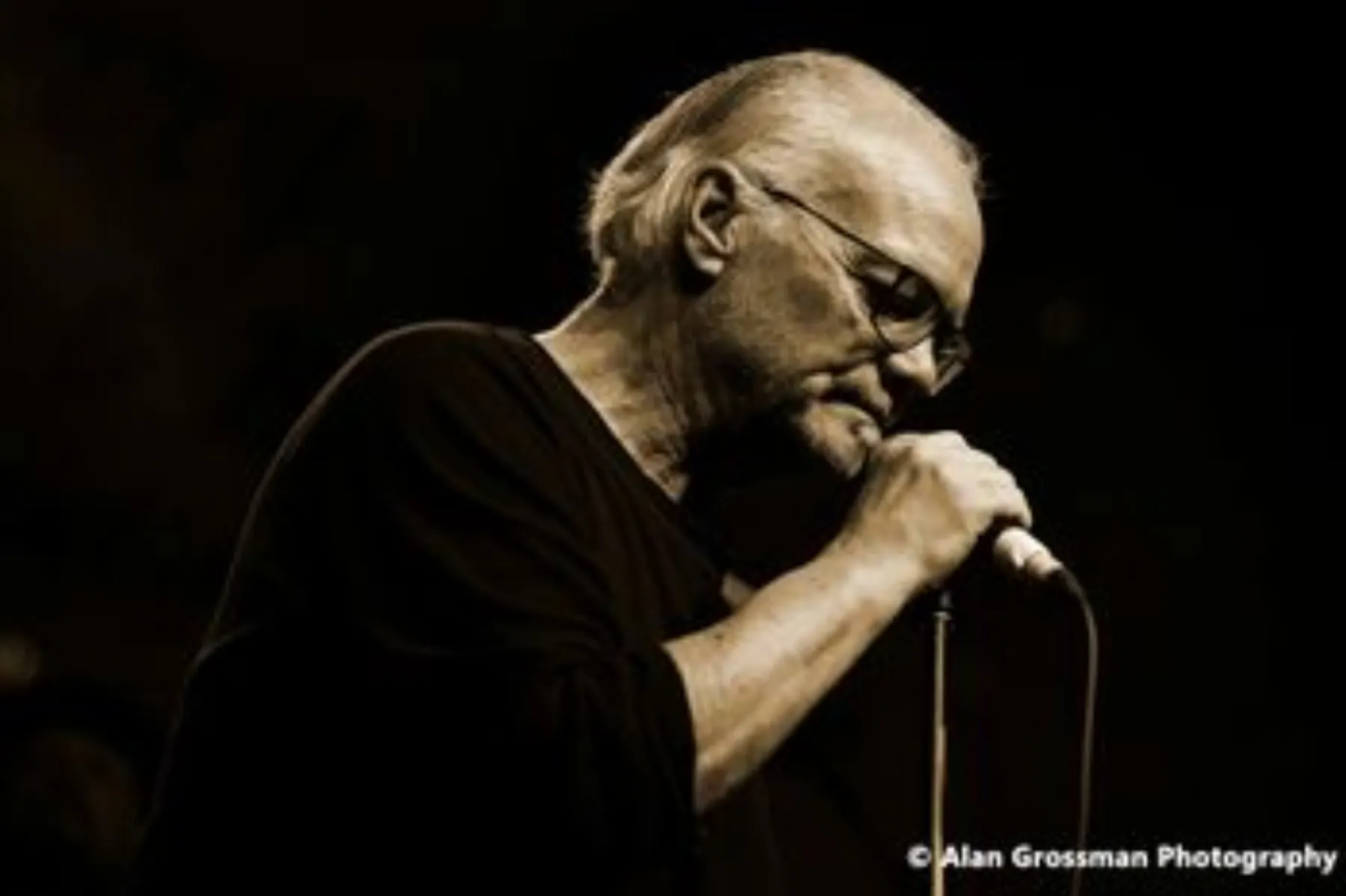 Curtis Salgado performing