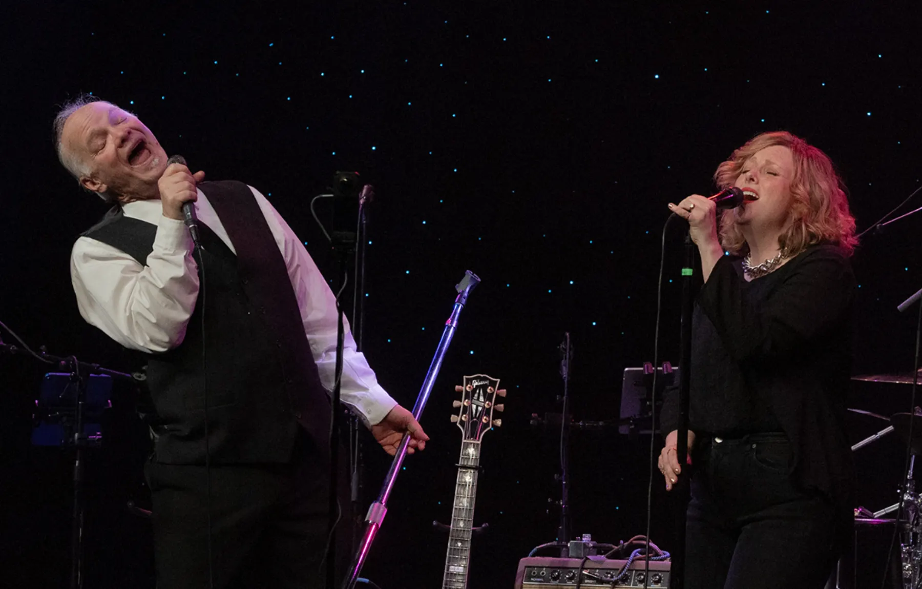 Curtis Salgado performing duet